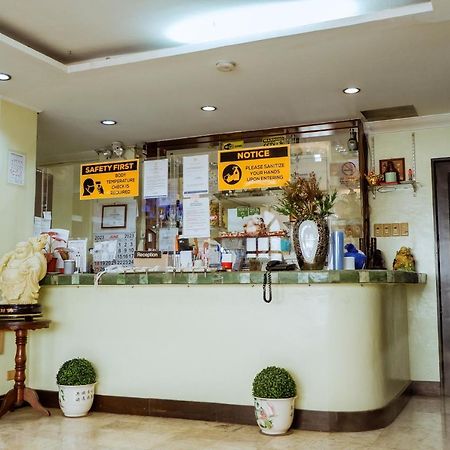 Hotel Juliano Manila Zewnętrze zdjęcie