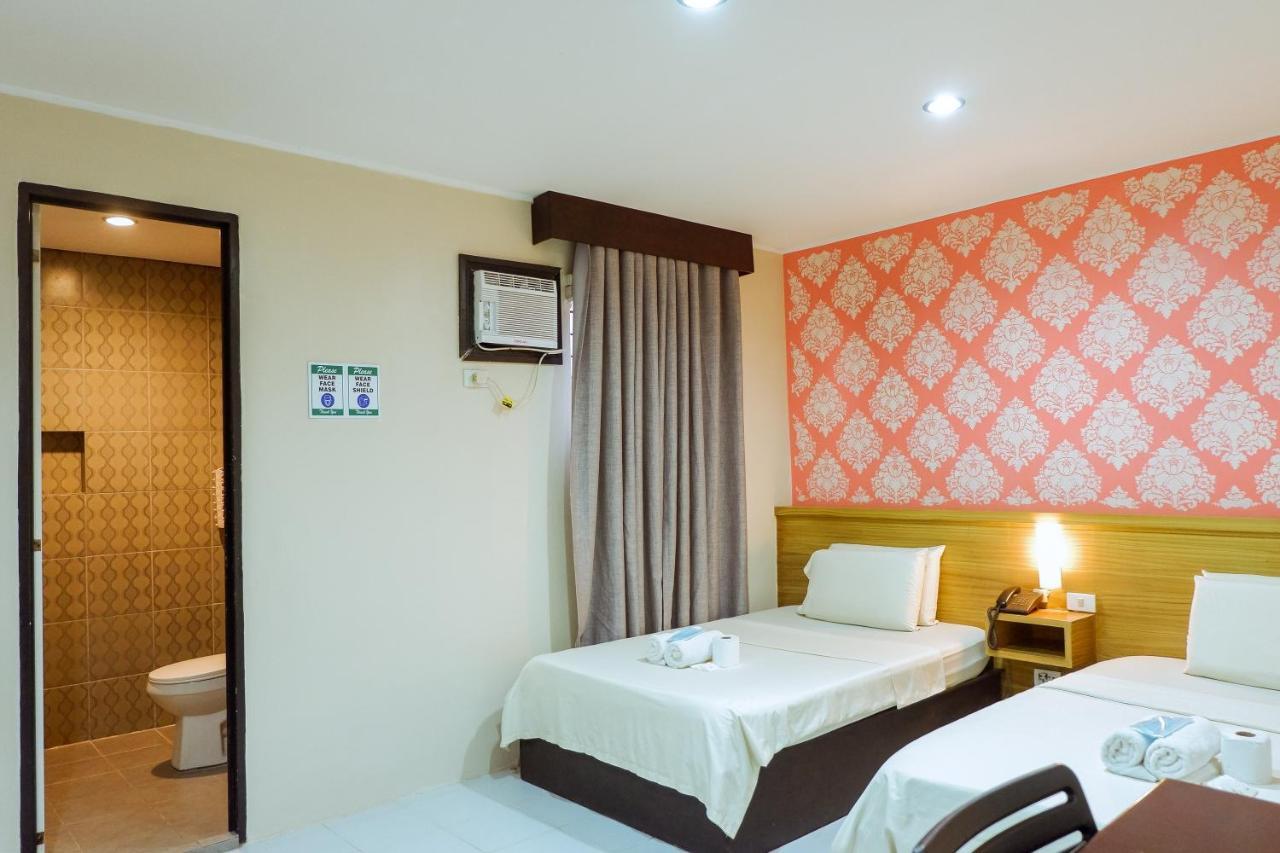 Hotel Juliano Manila Zewnętrze zdjęcie