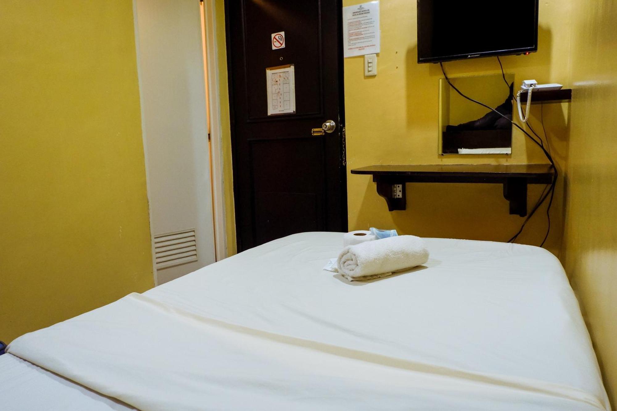 Hotel Juliano Manila Zewnętrze zdjęcie